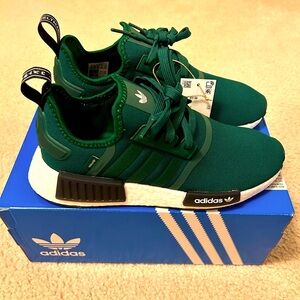 Adidas NMD R1 Running Shoes Size 7 Dark Green. Brand New with Tags!